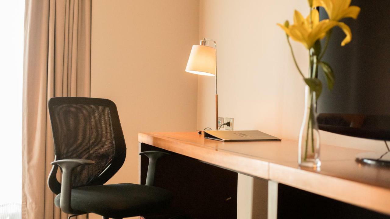 Mds Hotel Calama Esterno foto A typical office at the University of Westminster