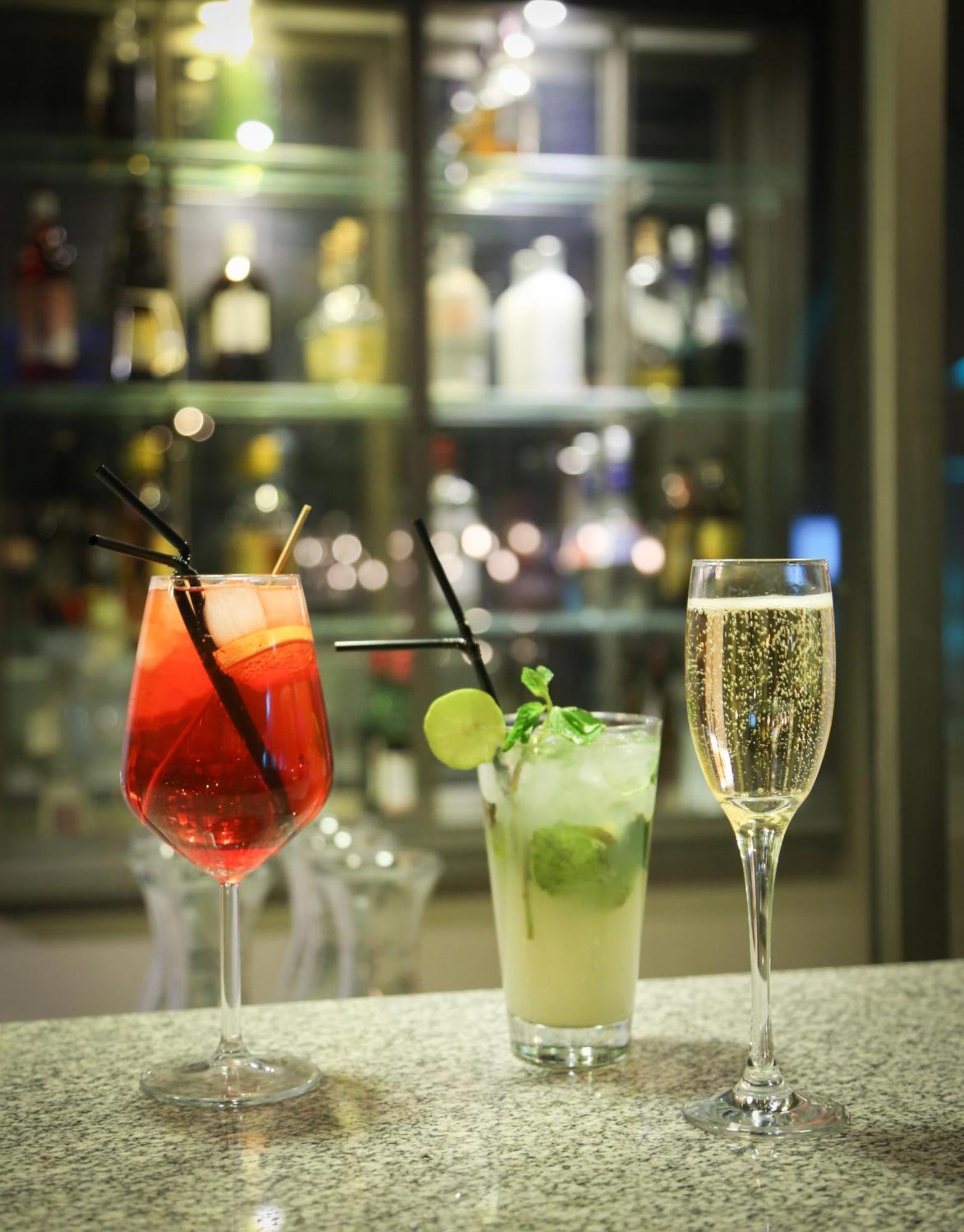 Mds Hotel Calama Esterno foto Cocktails