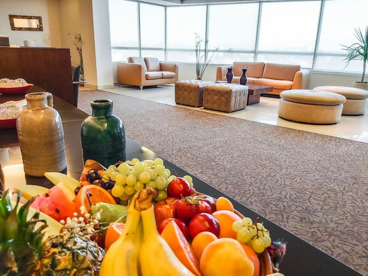 Mds Hotel Calama Esterno foto The lounge at the airport