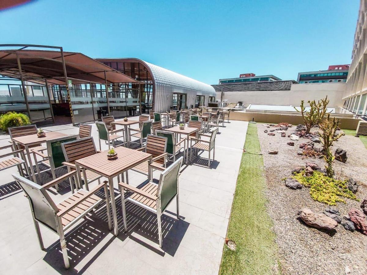 Mds Hotel Calama Esterno foto The rooftop garden at the new hospital